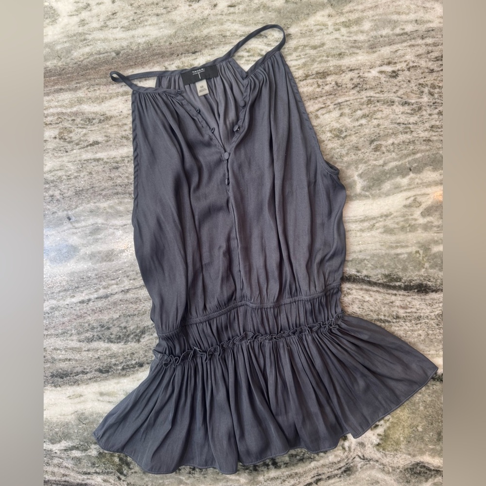 Tahari sleeveless blouse peplum top size XS